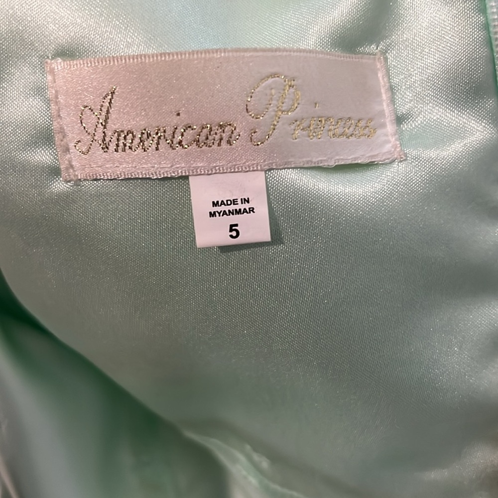 Dress - Picture 4 of 5